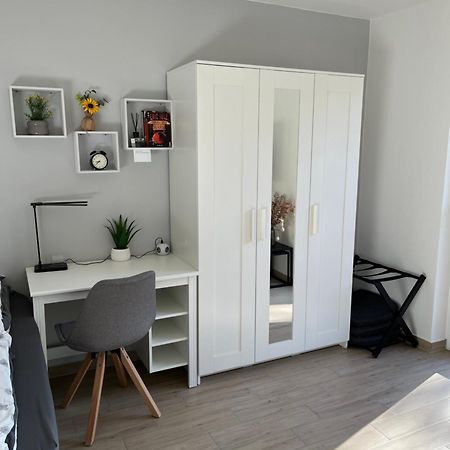 Neu Sanierte Wohnung Fuer 2-4 P Eschwege Exterior photo